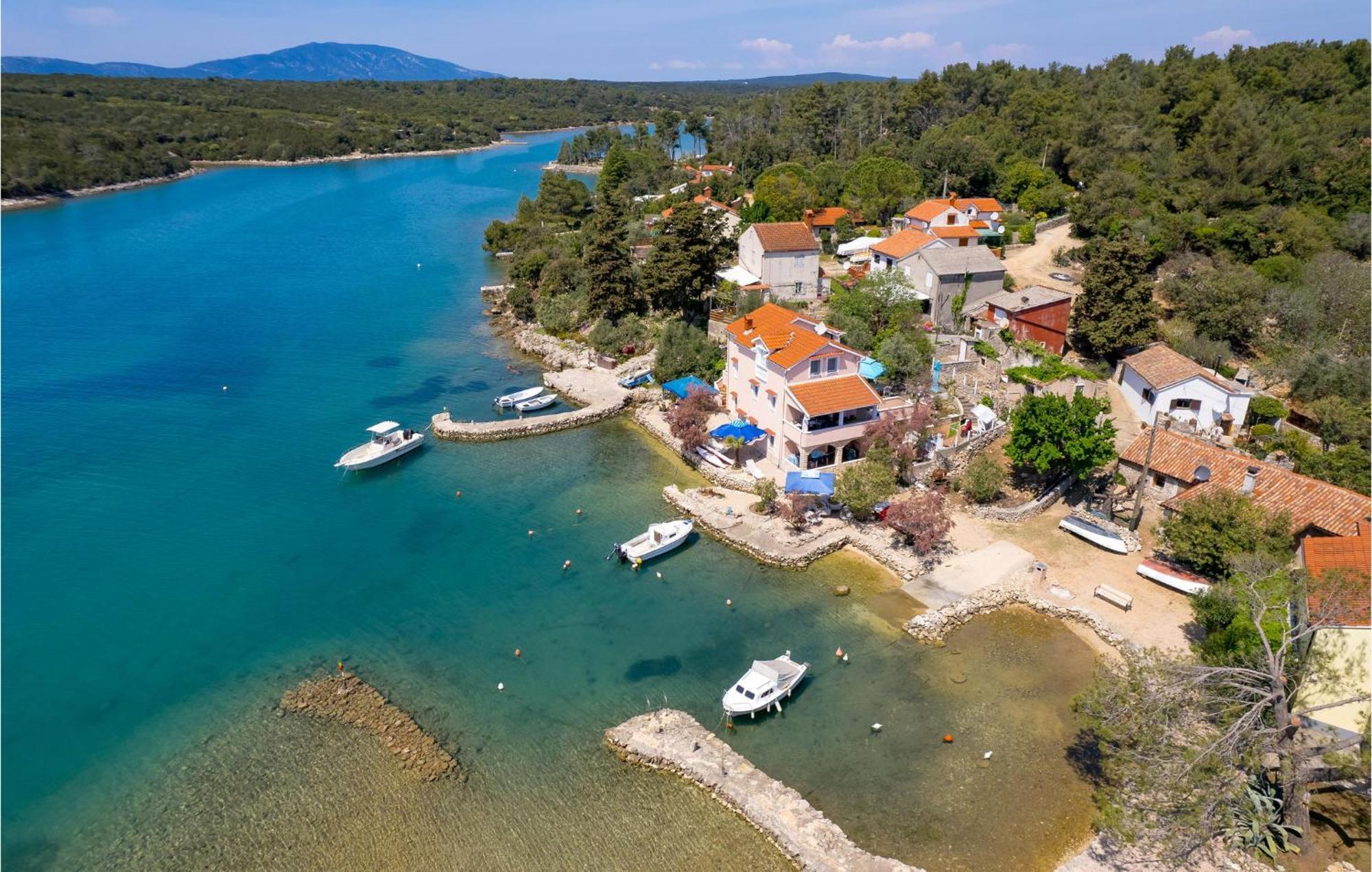 Beach Front Apartment In Punta Kriza With Kitchen Kültér fotó